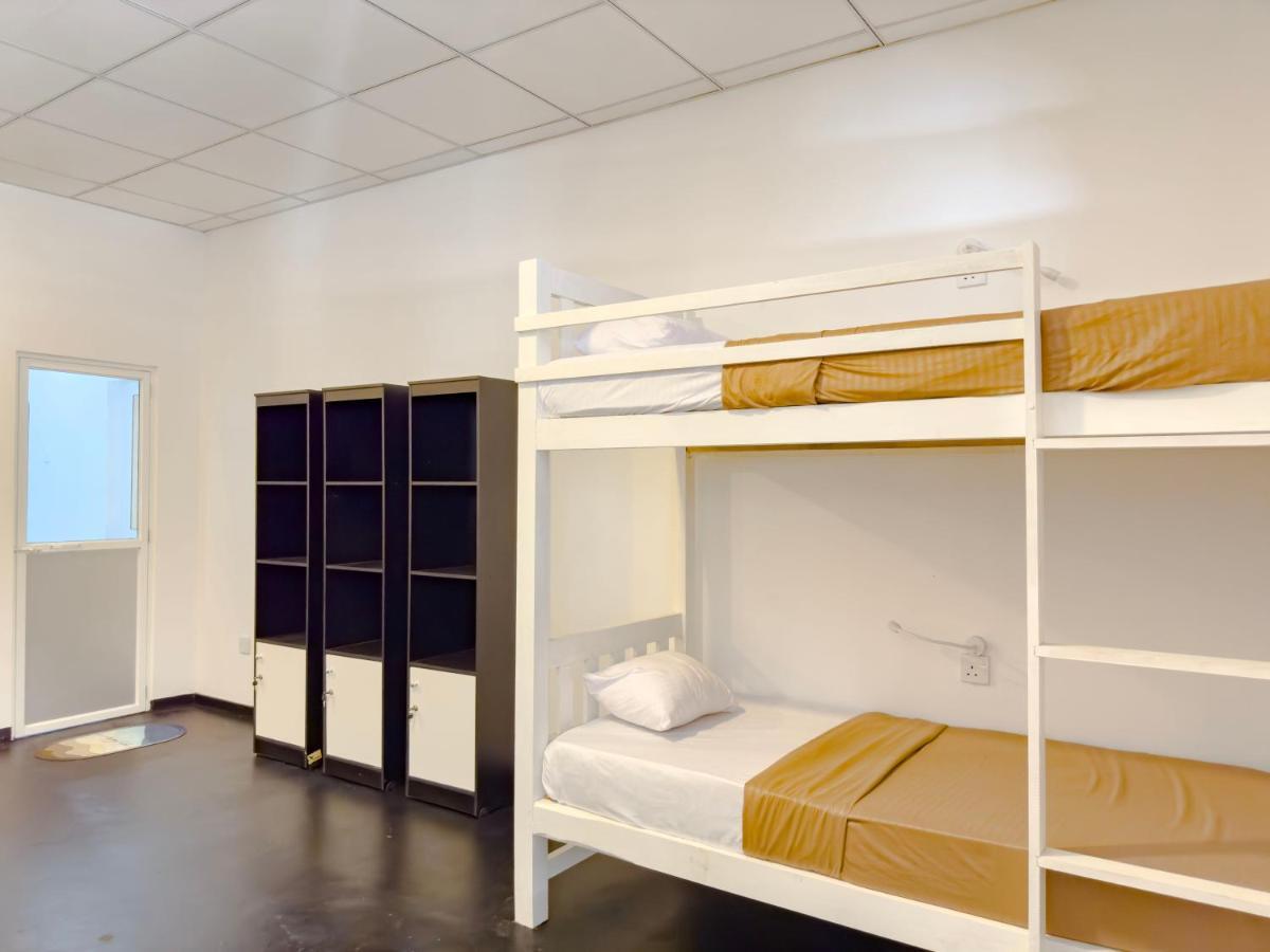 One Minute Mirissa Hostel Εξωτερικό φωτογραφία