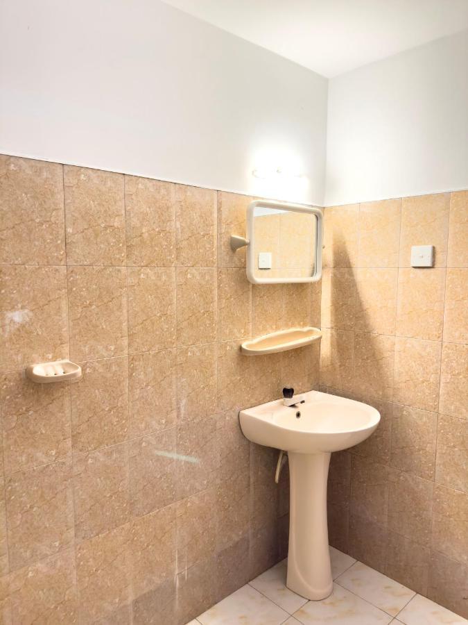 One Minute Mirissa Hostel Εξωτερικό φωτογραφία